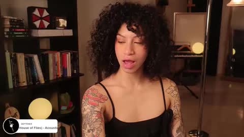 Vale online show from March 25, 2:28 am