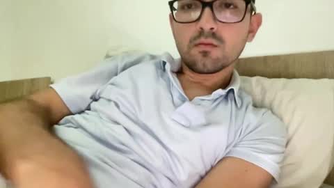 freshman  imonyou98 online show from January 14, 9:42 pm