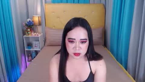 Snapshot of freshtsbigcum chatting on February 17, 12:16 pm anna online show from February 17, 12:16 pm