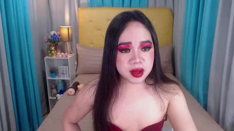 Snapshot of freshtsbigcum chatting on March 4, 1:28 pm anna online show from March 4, 1:28 pm
