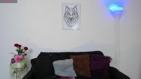 fresitalove01 online show from March 25, 1:06 pm