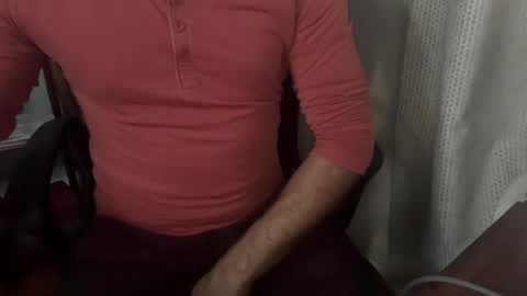 Snapshot of frevolve87 chatting on July 19, 9:18 pm hung and horny online show from July 19, 9:18 pm