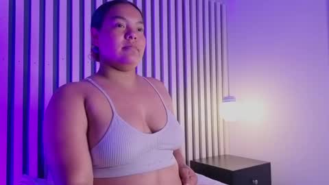 freya_blaze online show from April 21, 4:19 am