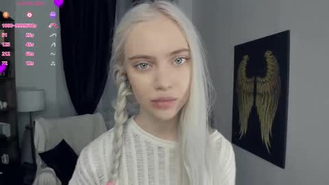 Snapshot of freya_ice_baby chatting on February 15, 7:21 pm Freya online show from February 15, 7:21 pm