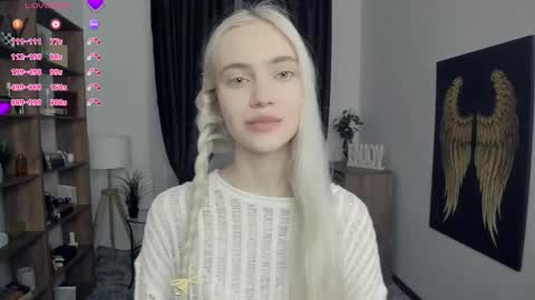 Snapshot of freya_ice_baby chatting on February 28, 7:37 pm Freya online show from February 28, 7:37 pm