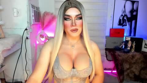 Miss Frea  online show from September 23, 2:03 am