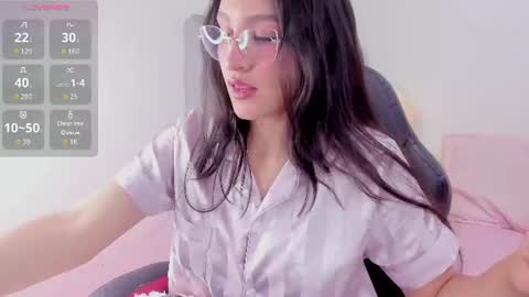 freya_sweet09 online show from June 20, 7:22 am