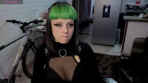 Snapshot of freyaa_sorceress chatting on November 13, 3:16 am freyaa_sorceress online show from November 13, 3:16 am