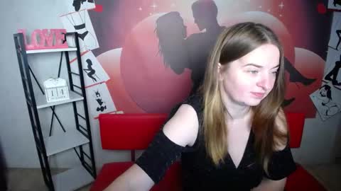 FreyaDak online show from December 14, 6:01 pm