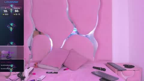 Freyaht online show from April 17, 5:43 am