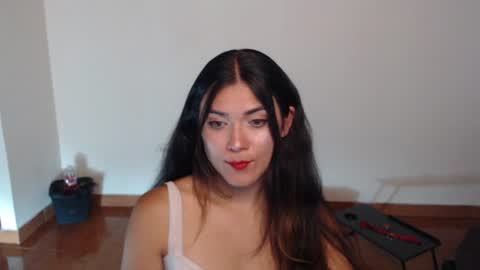 freyarouge online show from June 23, 5:44 pm