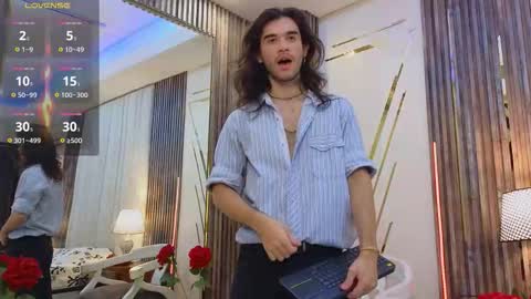 freyrvik online show from November 21, 5:11 pm