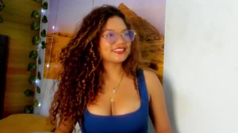 Frezzita online show from October 8, 7:33 pm