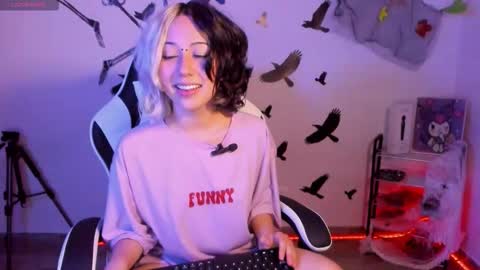 frida_lassi_ online show from October 11, 1:16 am