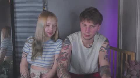 friend_zone_ online show from January 6, 4:54 pm