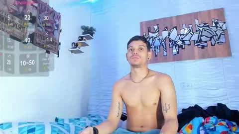 Adam y pitter online show from October 8, 11:13 pm