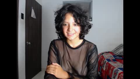 frikisa online show from February 9, 8:46 pm