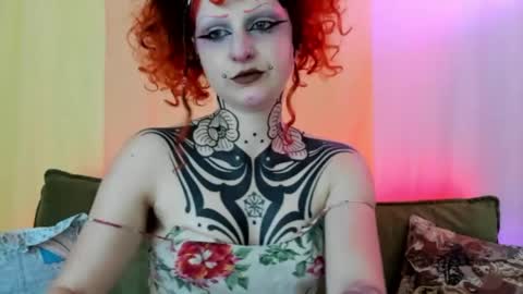 Snapshot of friskyflowers chatting on April 24, 12:13 am cherry online show from April 24, 12:13 am