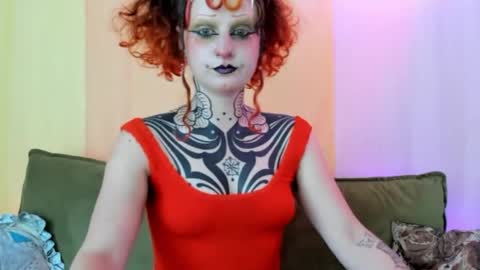 Snapshot of friskyflowers chatting on April 24, 10:12 pm cherry online show from April 24, 10:12 pm