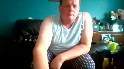 Snapshot of fritzboy290 chatting on July 9, 7:29 pm Tom online show from July 9, 7:29 pm