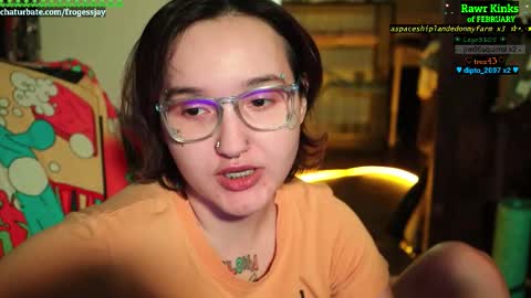 Snapshot of frogessjay chatting on February 27, 11:49 pm Jaywise Frogfoot online show from February 27, 11:49 pm