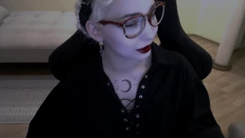 Lilith online show from April 29, 5:52 pm