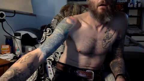 Snapshot of froski666 chatting on March 2, 4:58 pm froski666 online show from March 2, 4:58 pm