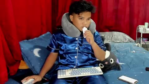 GABBY online show from December 5, 5:28 pm