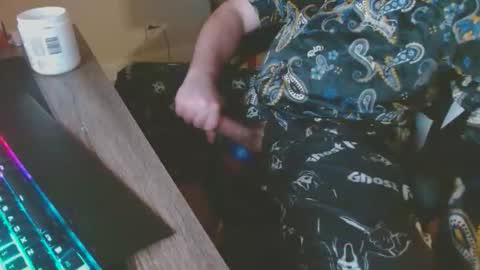 Snapshot of frozen_ice chatting on March 22, 5:49 pm frozen_ice online show from March 22, 5:49 pm