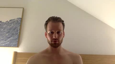 frozenyoga online show from March 12, 11:44 pm