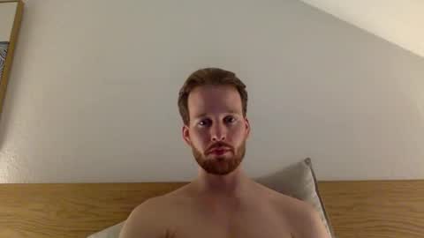 frozenyoga online show from March 22, 9:51 pm