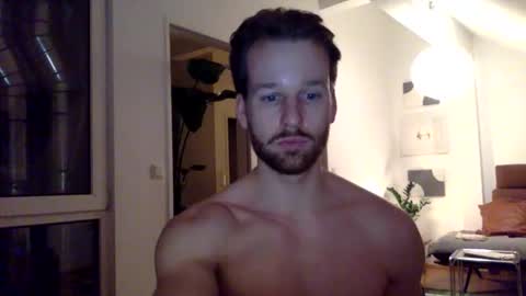 frozenyoga online show from April 2, 11:35 pm