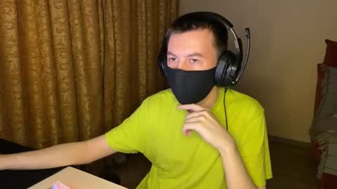 froztai online show from December 3, 3:43 pm