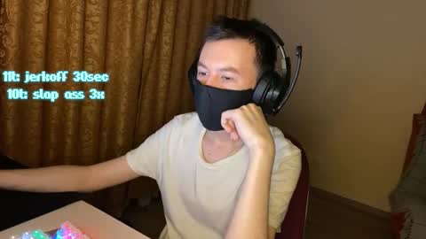 froztai online show from December 13, 7:53 pm