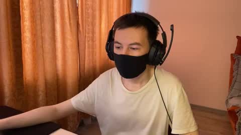 froztai online show from January 8, 12:18 pm