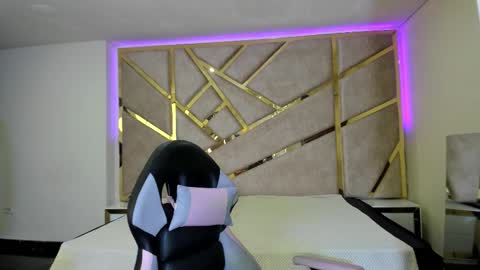 Frreya  online show from November 2, 2:41 pm