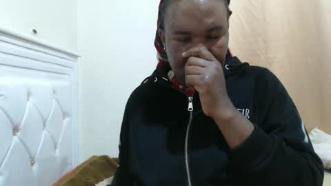 Snapshot of fruity28 chatting on October 19, 11:22 am fruity28 online show from October 19, 11:22 am