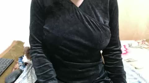 fruity28 online show from October 21, 5:19 am