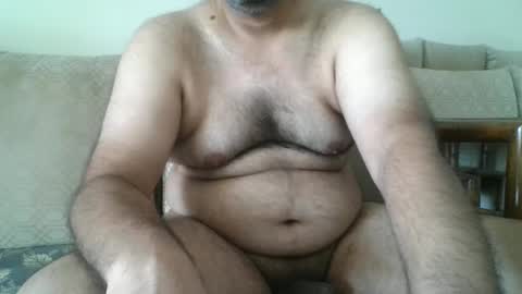 Snapshot of fruti_loops chatting on June 18, 7:19 am fruti loops Bull online show from June 18, 7:19 am