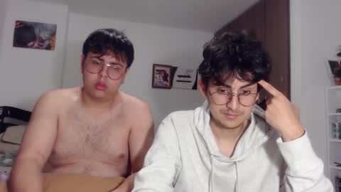 uwu online show from November 24, 9:36 pm