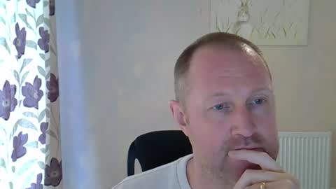 Fuck Buddy UK online show from April 16, 1:01 pm