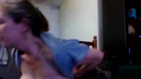 Snapshot of fuckaroundfun69 chatting on April 5, 8:44 am fuckaroundfun69 online show from April 5, 8:44 am