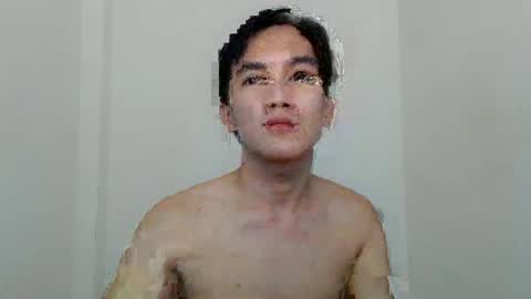 Snapshot of fuckboy_zachxx chatting on February 15, 2:44 pm online show from February 15, 2:44 pm