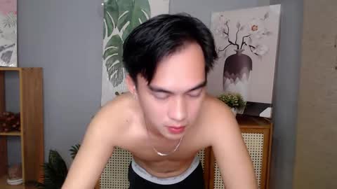 Snapshot of fuckboy_zachxx chatting on March 12, 12:15 pm online show from March 12, 12:15 pm