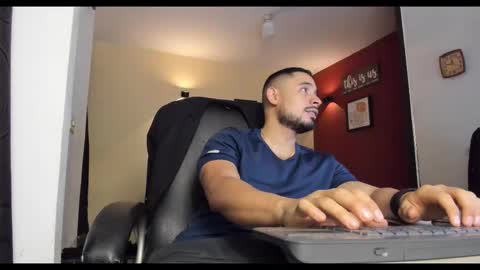 SERGIO THE SEX LAWYER online show from November 25, 10:43 pm