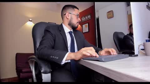 SERGIO THE SEX LAWYER online show from February 20, 3:58 am