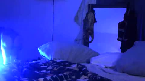 Snapshot of fuckery101cpl chatting on November 13, 1:48 am fuckery101cpl online show from November 13, 1:48 am