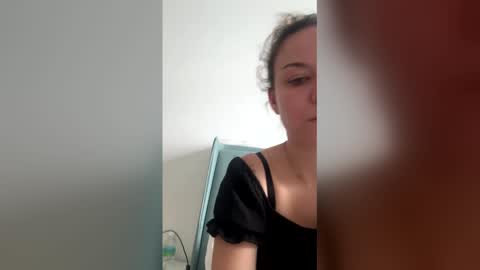 Snapshot of fuckhard4you chatting on February 1, 5:50 am La online show from February 1, 5:50 am