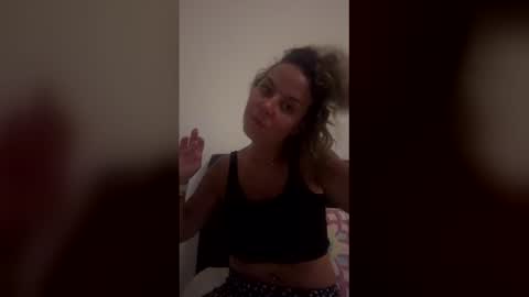 Snapshot of fuckhard4you chatting on February 18, 11:39 am La online show from February 18, 11:39 am