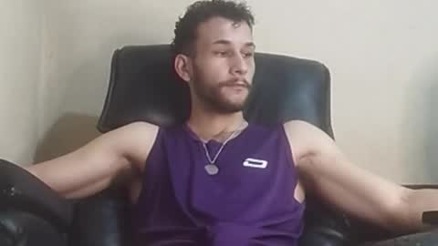 Phill    online show from November 25, 11:43 am